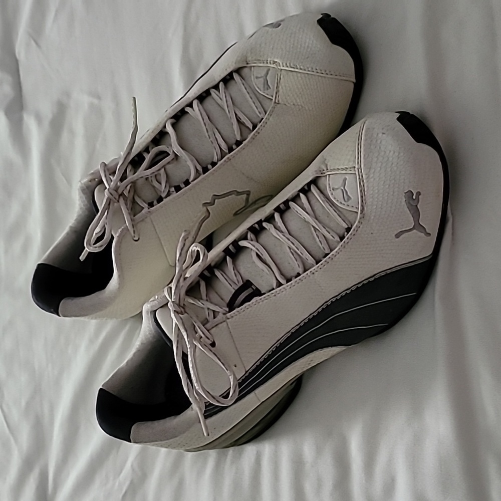 Men's Puma athletic shoes